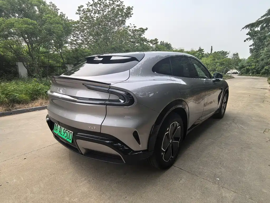 Xiaomi YU7 2026 — фото 12