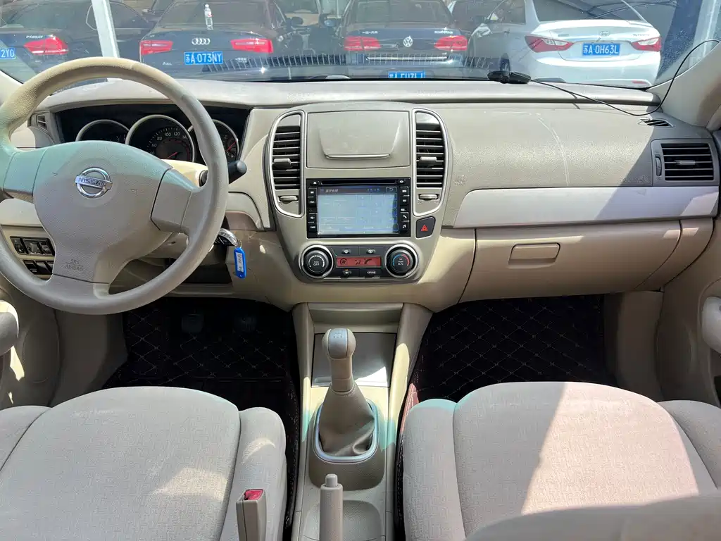 Nissan Sylphy 2014 — фото 16