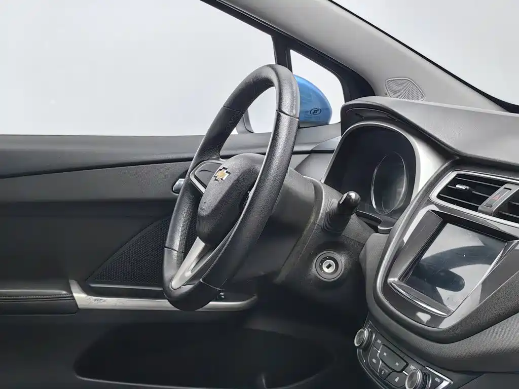 Chevrolet Lefeng RV 2016 — фото 22