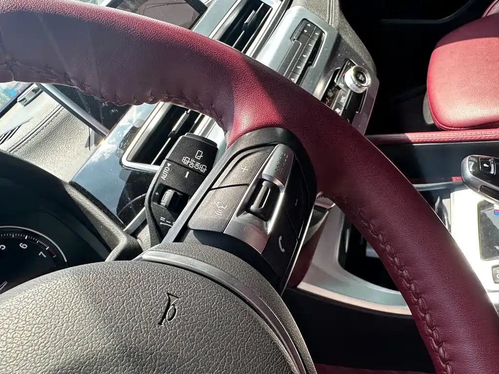 BMW X2 2020 — фото 14