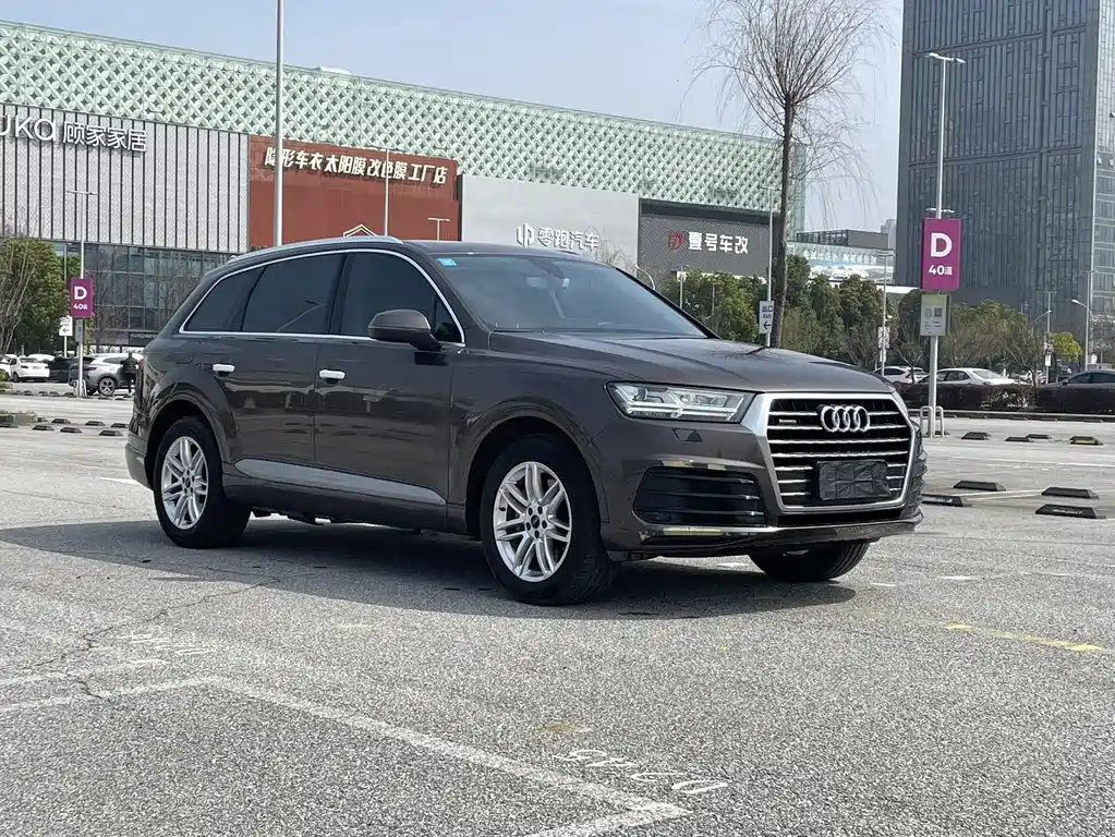 Audi Q7 2016 — фото 3