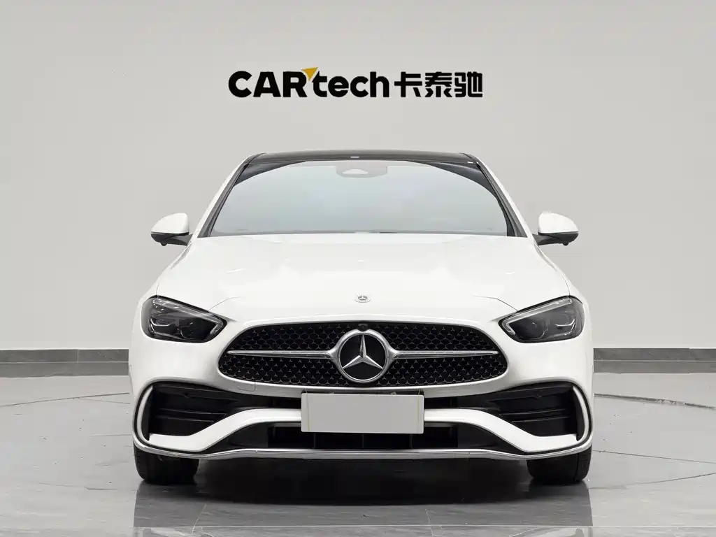 Mercedes-Benz C-Class 2024 — фото 2