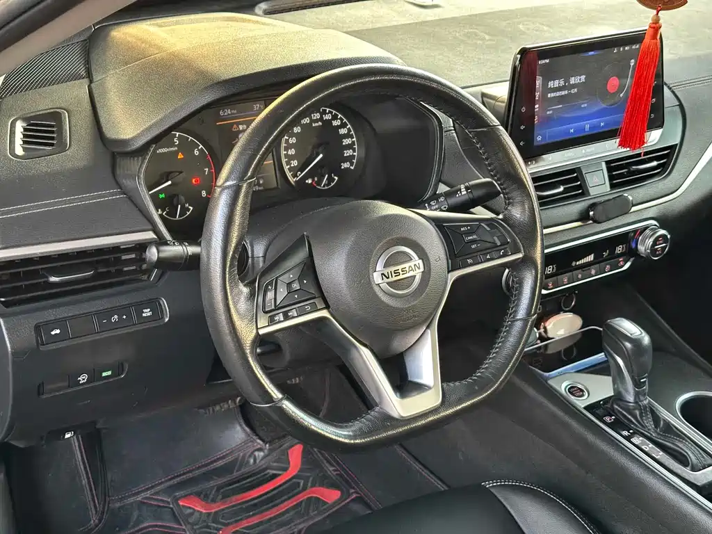 Nissan Teana 2019