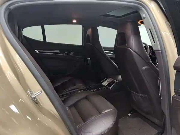 Porsche Panamera 2010