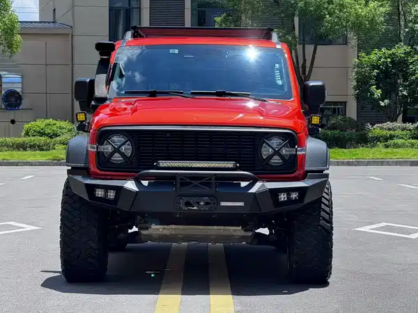 Tank 300 2021