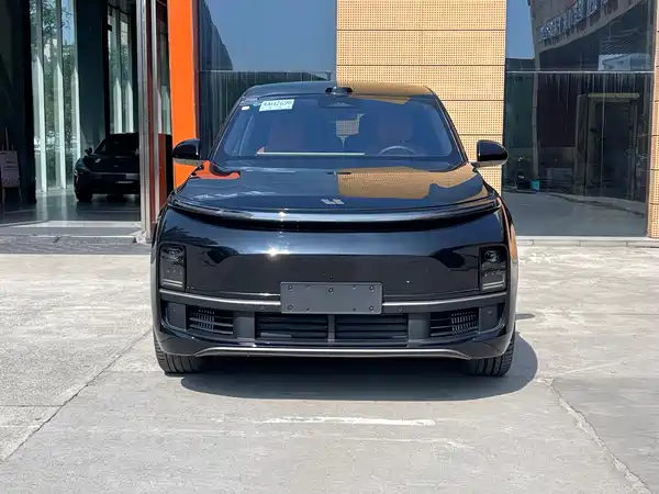 Li Auto L9 2025