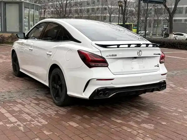 MG MG5 Scorpio 2022