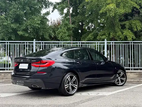 BMW 6 Series GT 2024