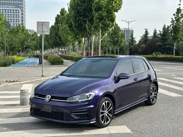 Volkswagen Golf 2020