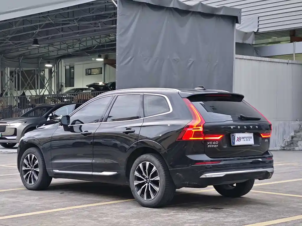 Volvo XC60 2023