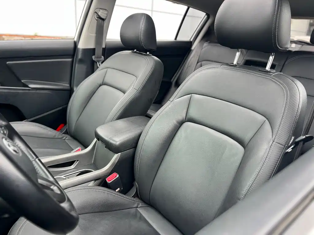 Kia Sportage 2015 — фото 12