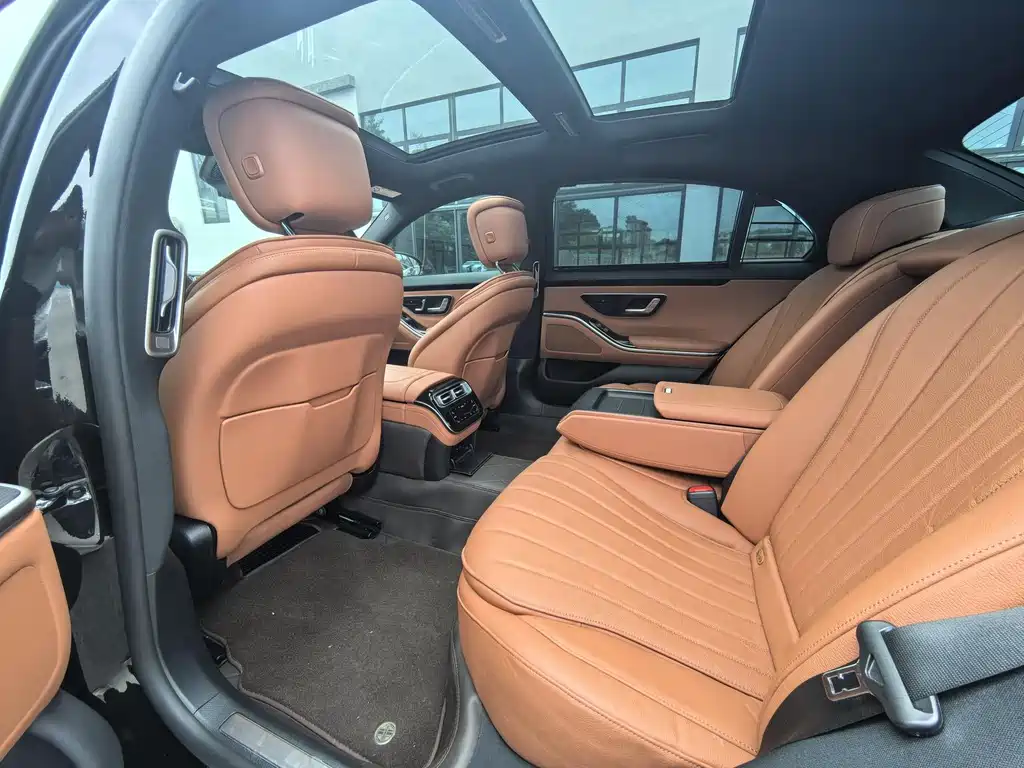 Mercedes-Benz S-Class 2023 — фото 11