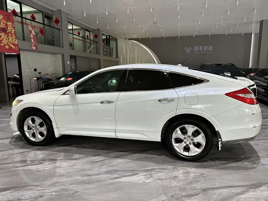Honda Crosstour 2012 — фото 26