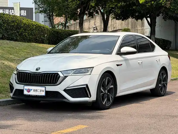 Skoda Octavia 2021