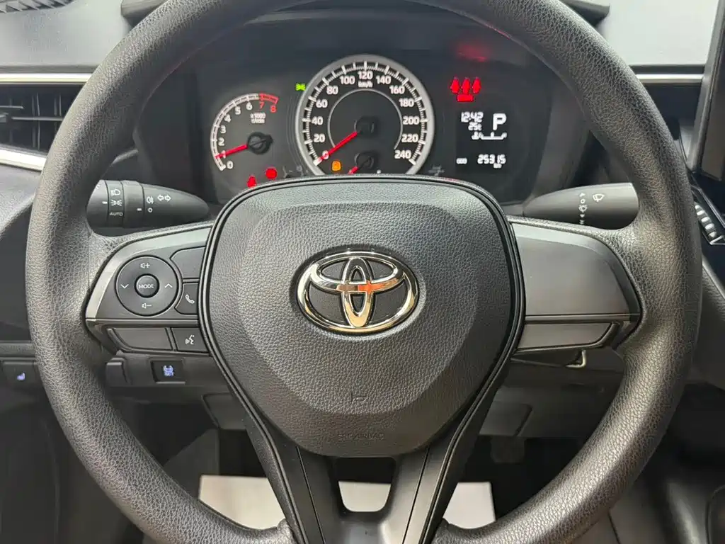 Toyota Levin 2023 — фото 14