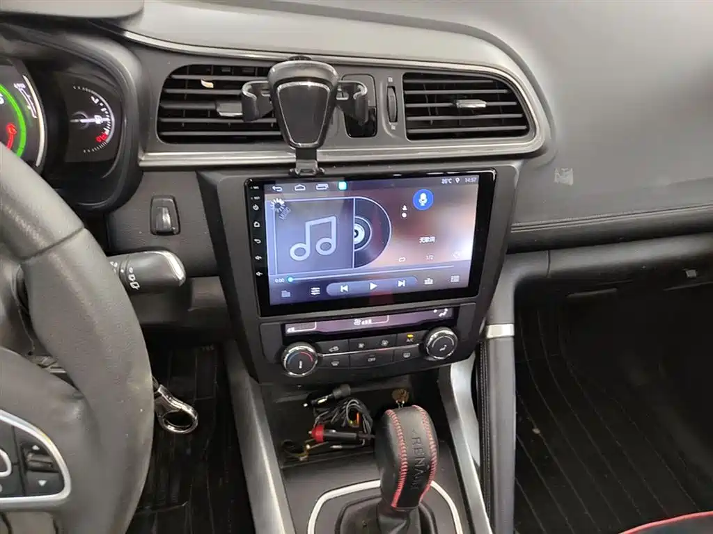 Renault Kadjar 2018 — фото 13