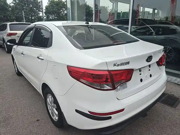 Kia K2 2016