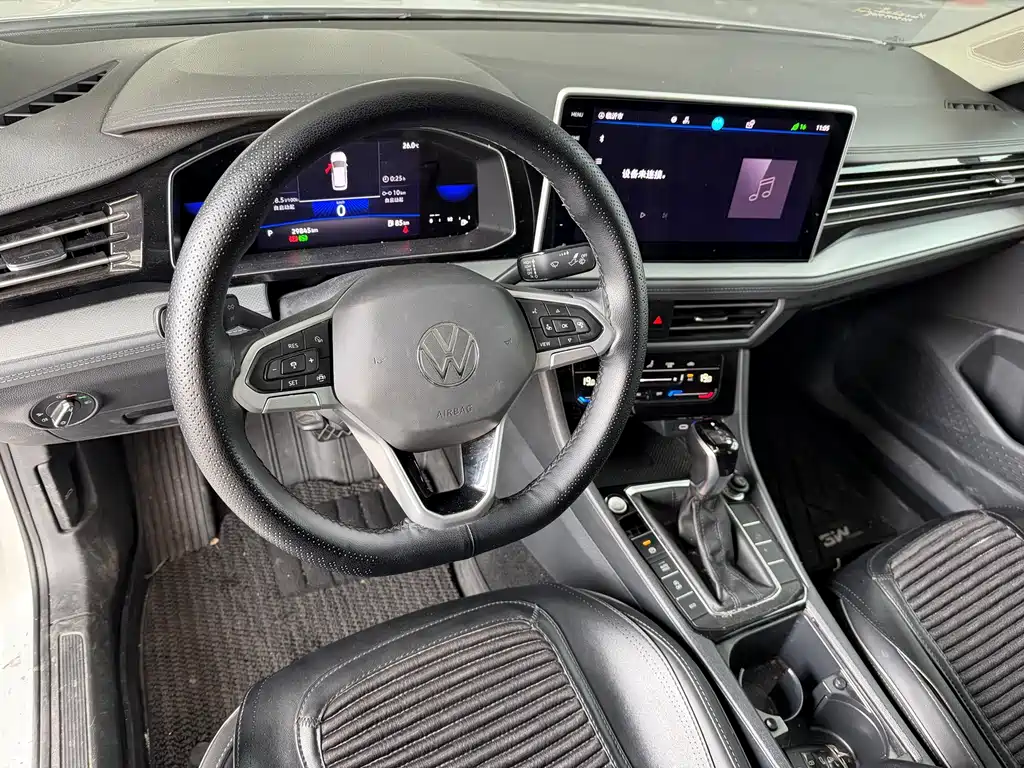 Volkswagen Sagitar 2022