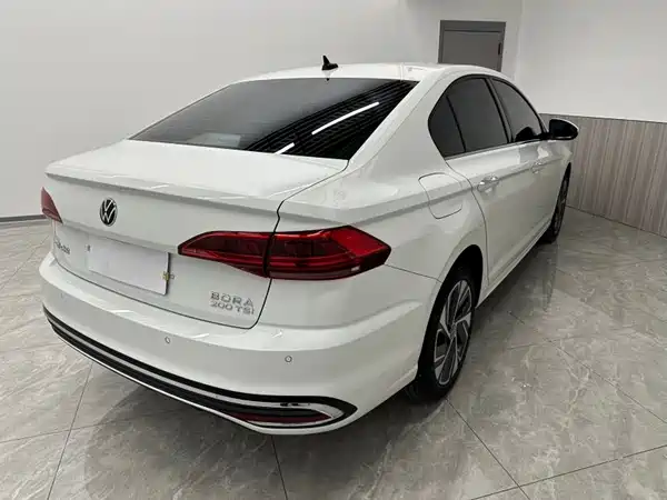 Volkswagen Bora 2023