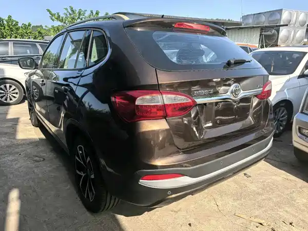 Brilliance V5 2016