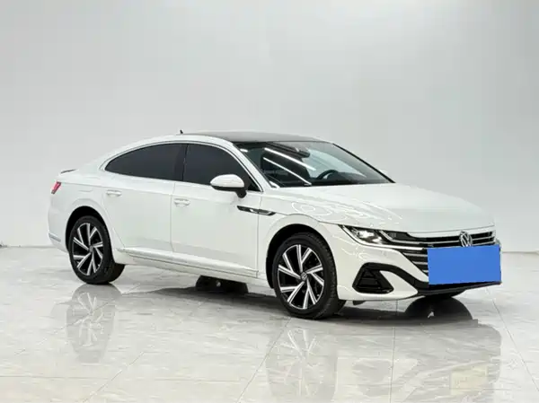 Volkswagen CC 2025