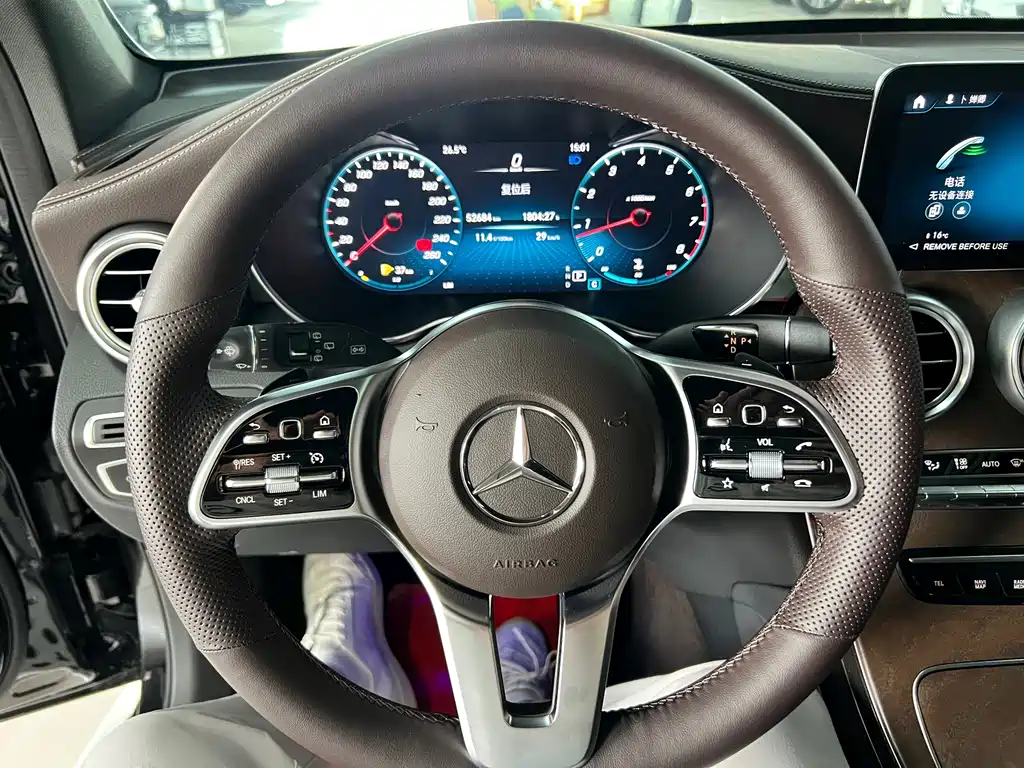Mercedes-Benz GLC 2023 — фото 16