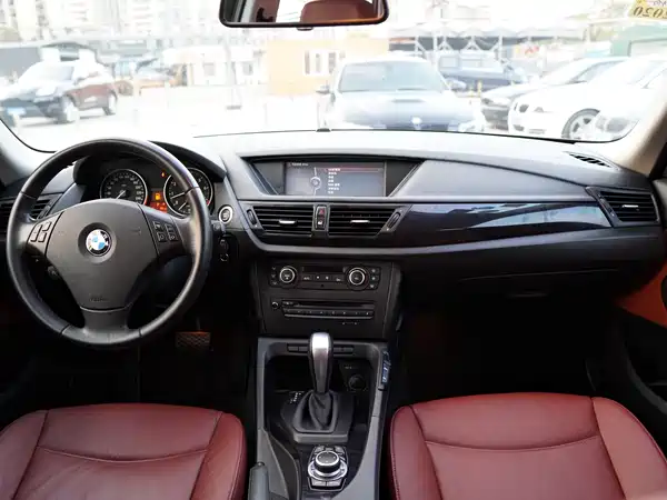 BMW X1 2010