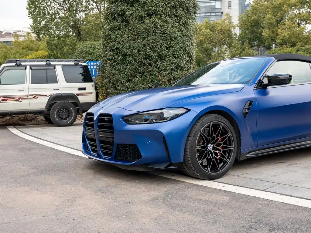 BMW M4 2023 — фото 15