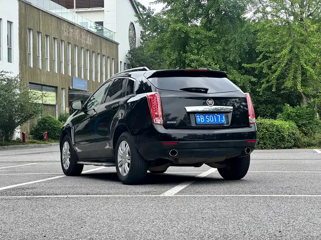 Cadillac SRX 2014 — фото 4