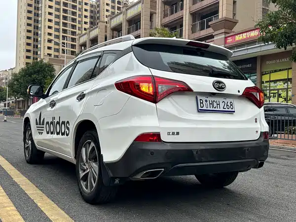 BYD Song 2016
