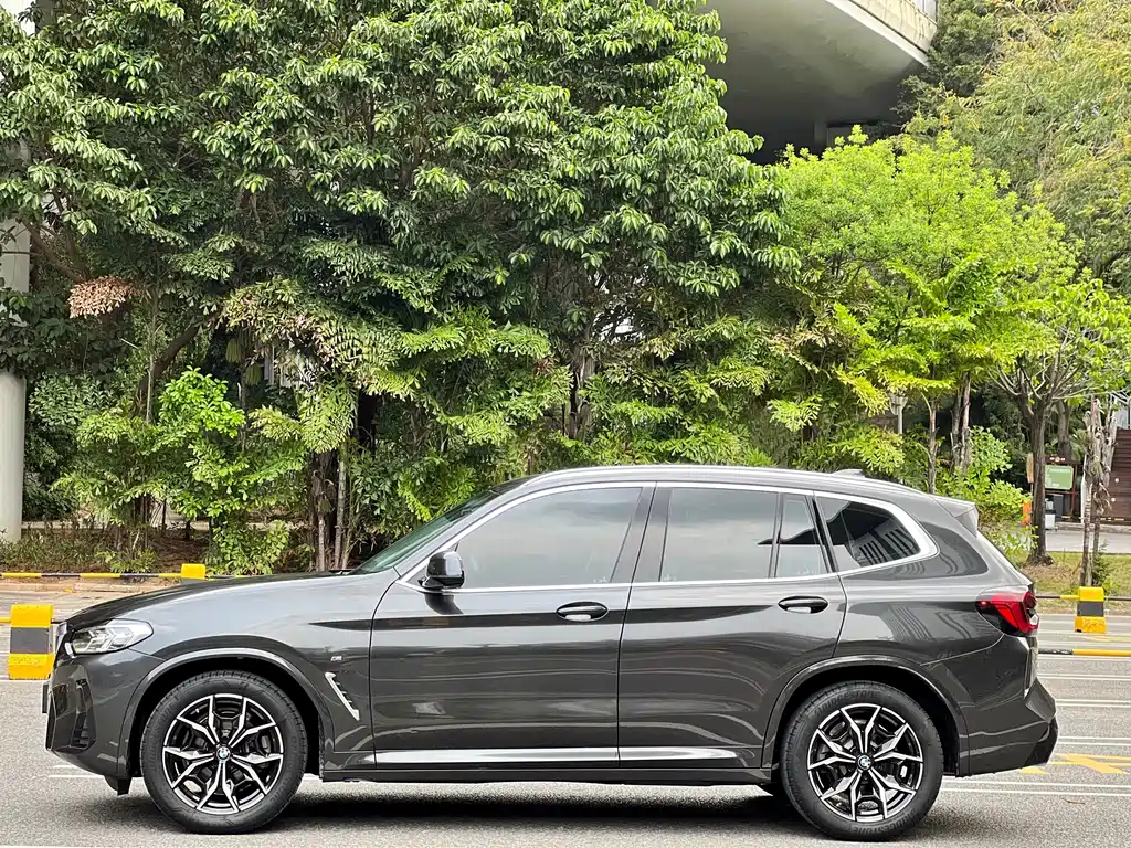 BMW X3 2022 — фото 2