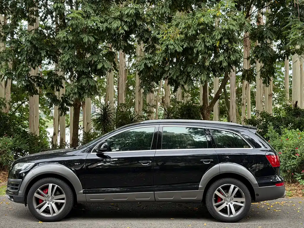 Audi Q7 2015 — фото 2