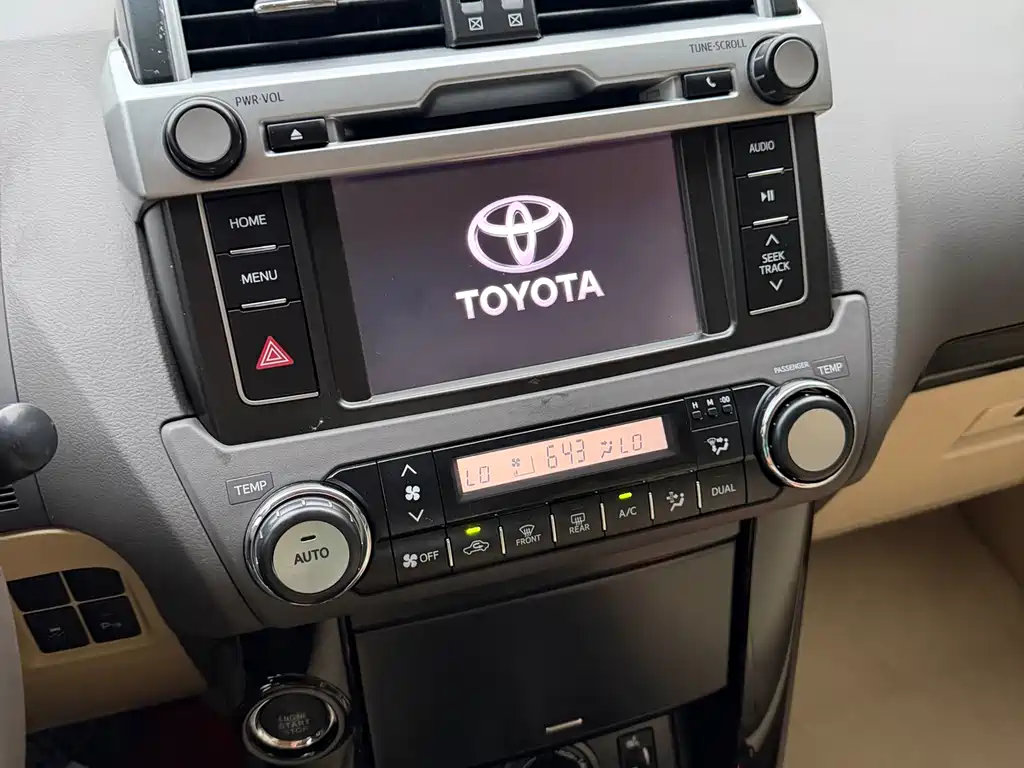 Toyota Prado 2016 — фото 20