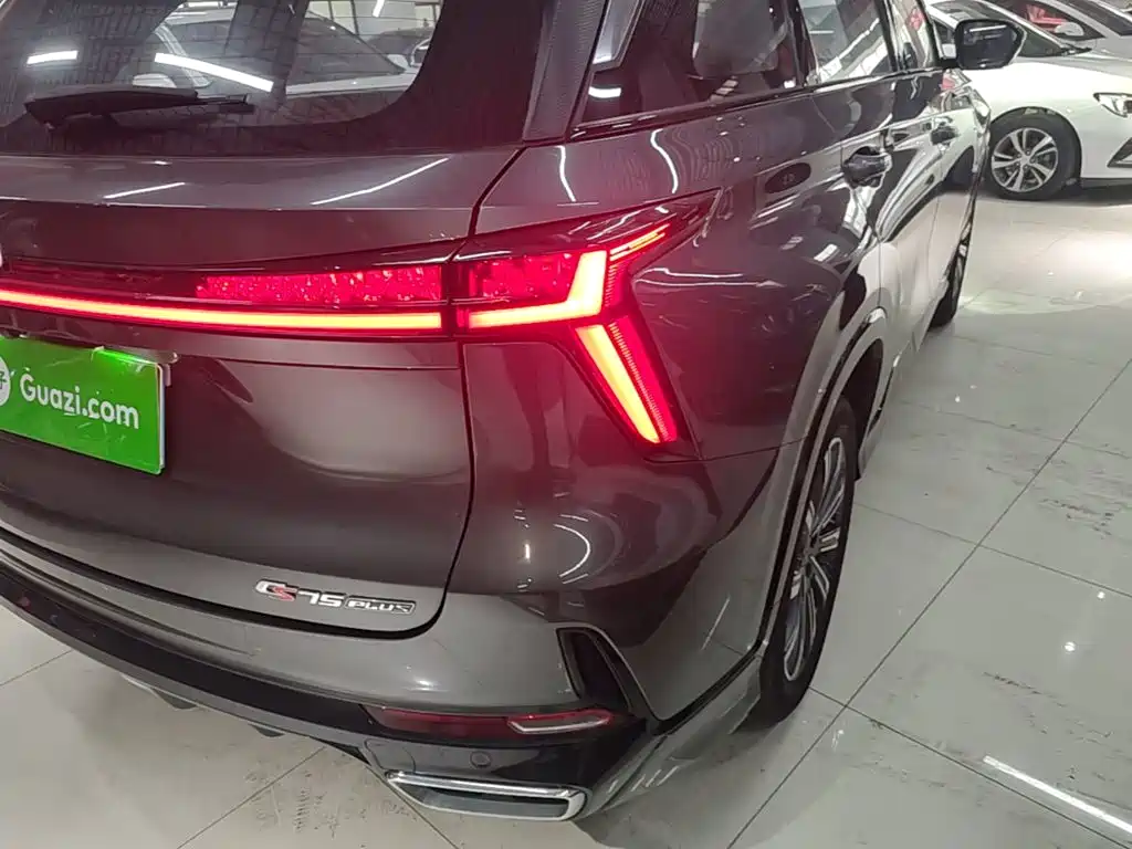 Changan CS75PLUS 2023 — фото 8