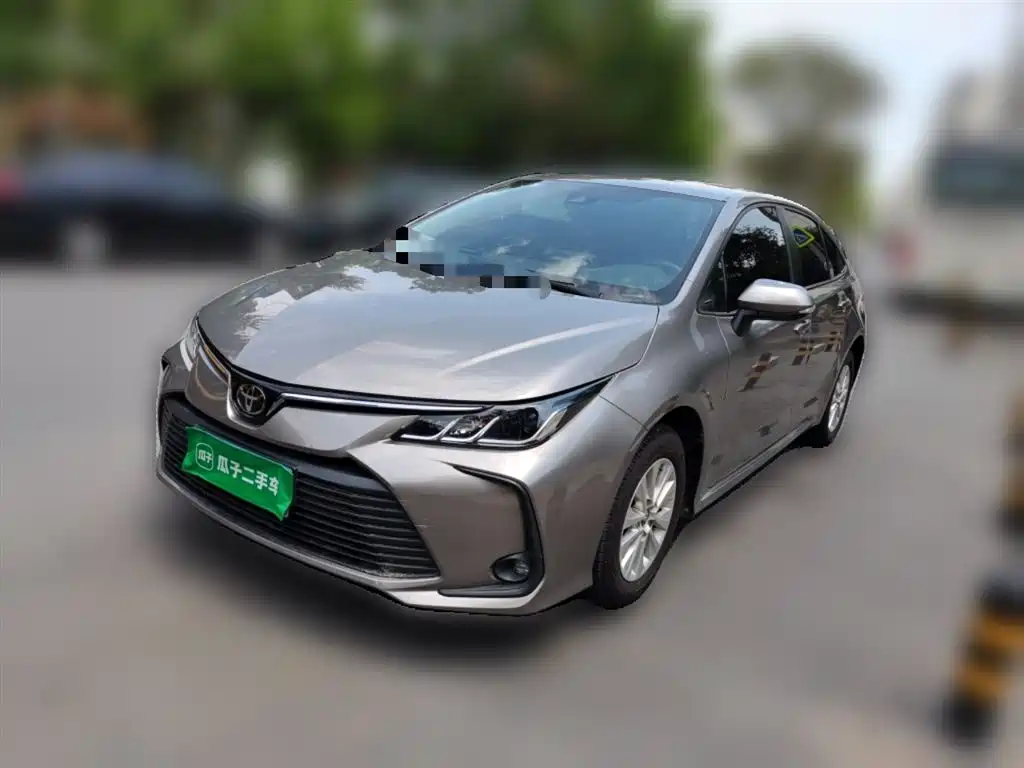 Toyota Corolla 2020 — фото 1