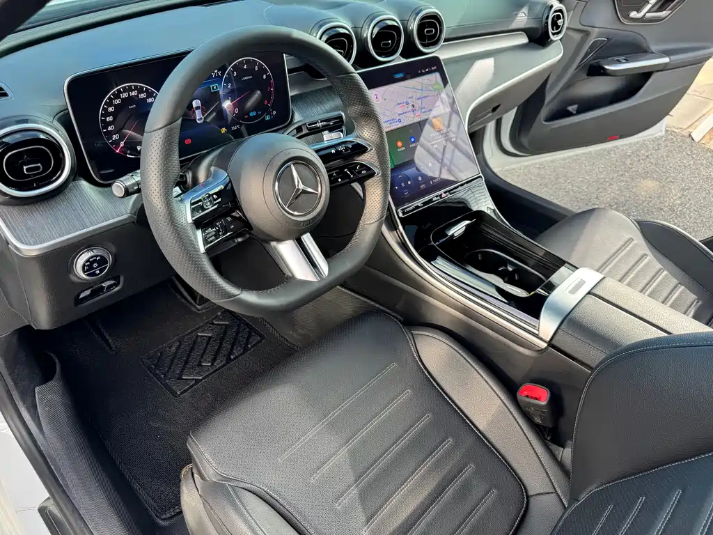 Mercedes-Benz C-Class 2021