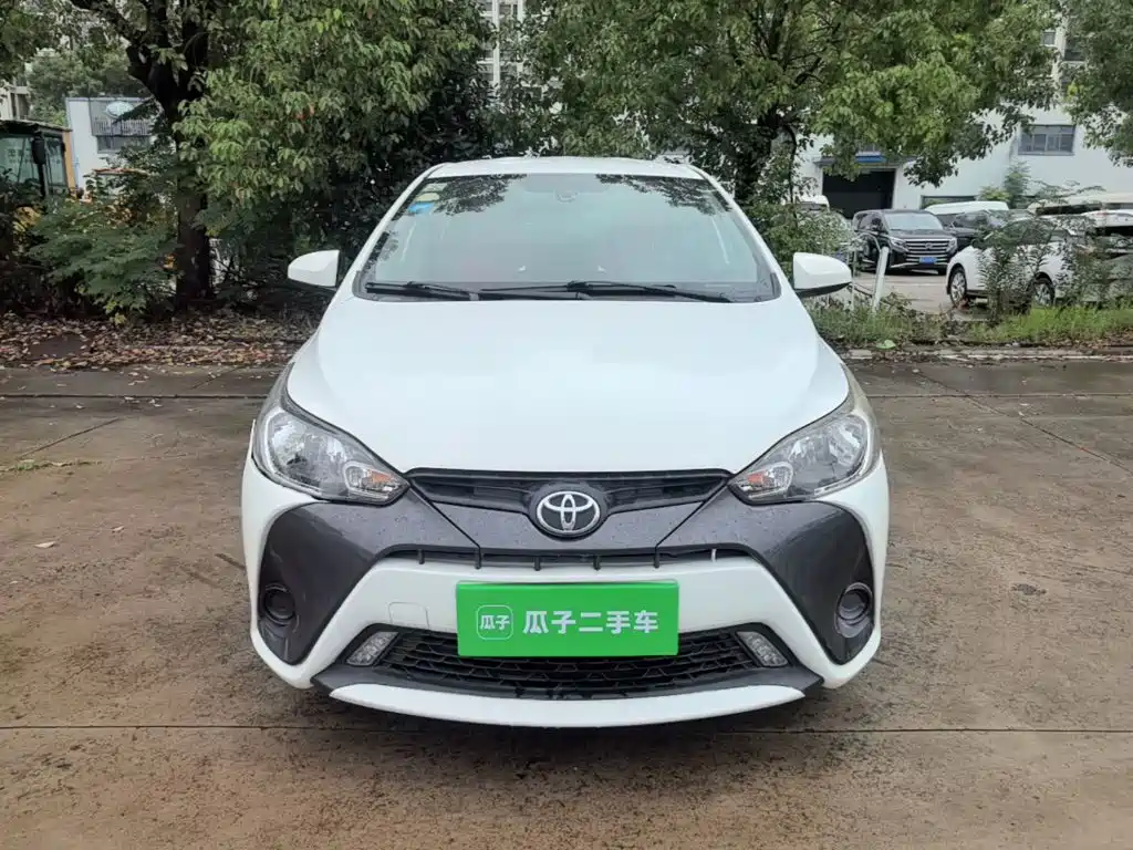 Toyota Yaris L 2018 — фото 3