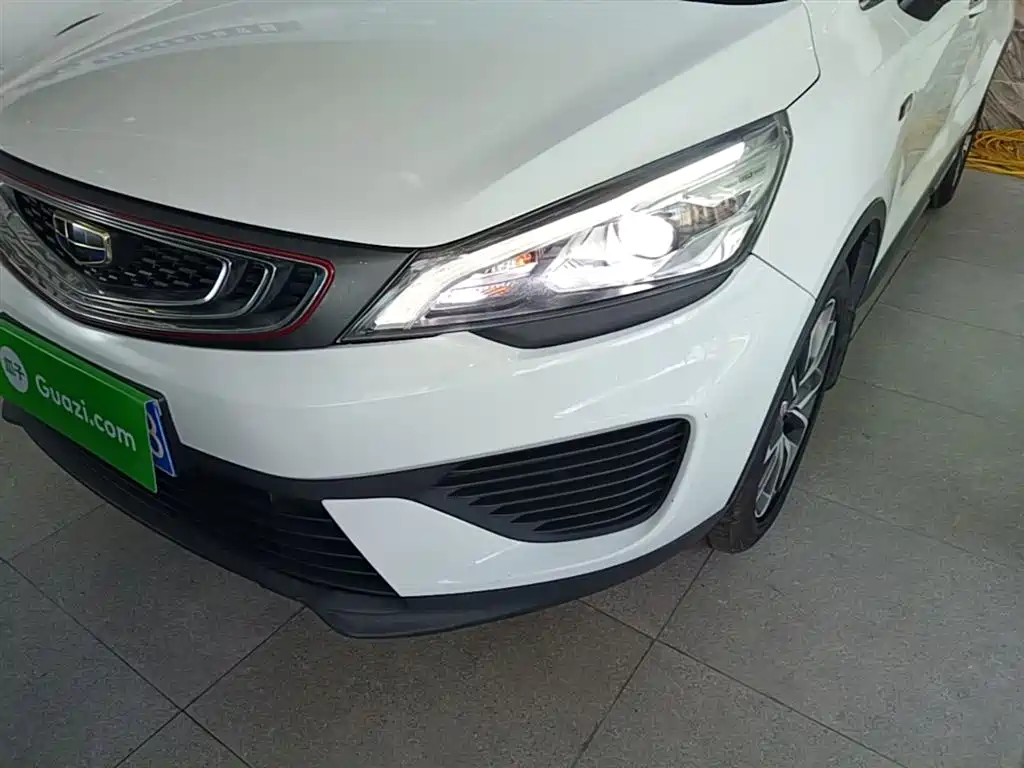 Geely Emgrand GS 2019 — фото 24