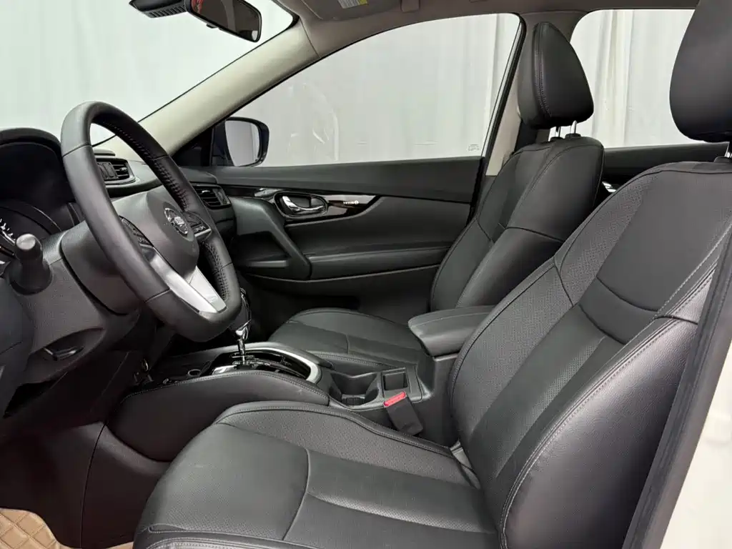 Nissan X-Trail 2022 — фото 11