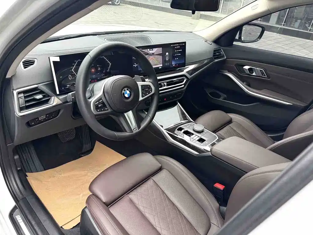BMW 3 Series 2024