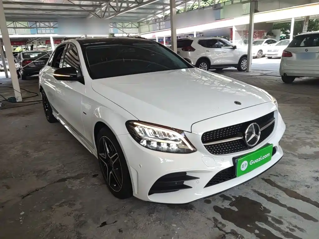 Mercedes-Benz C-Class 2021