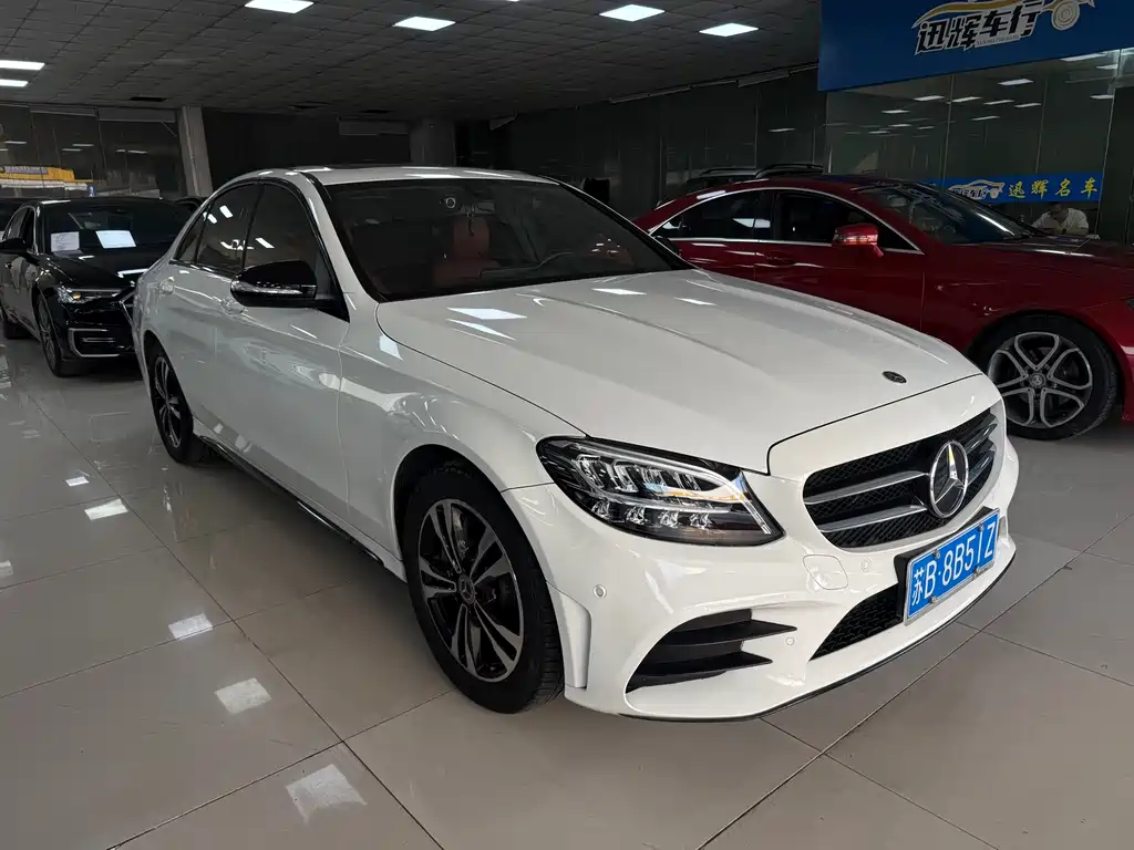 Mercedes-Benz C-Class 2019 — фото 3