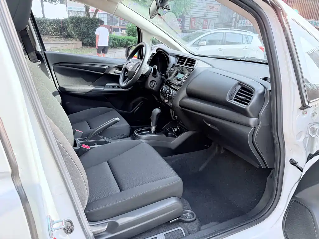 Honda Fit 2020 — фото 10