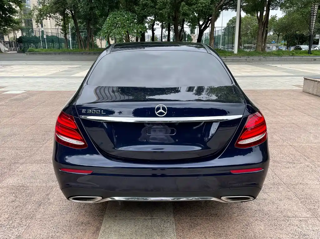 Mercedes-Benz E-Class 2018