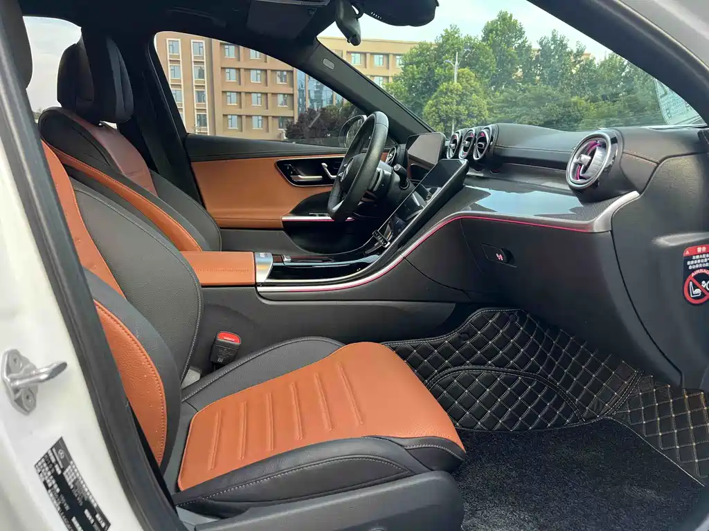 Mercedes-Benz C-Class 2023