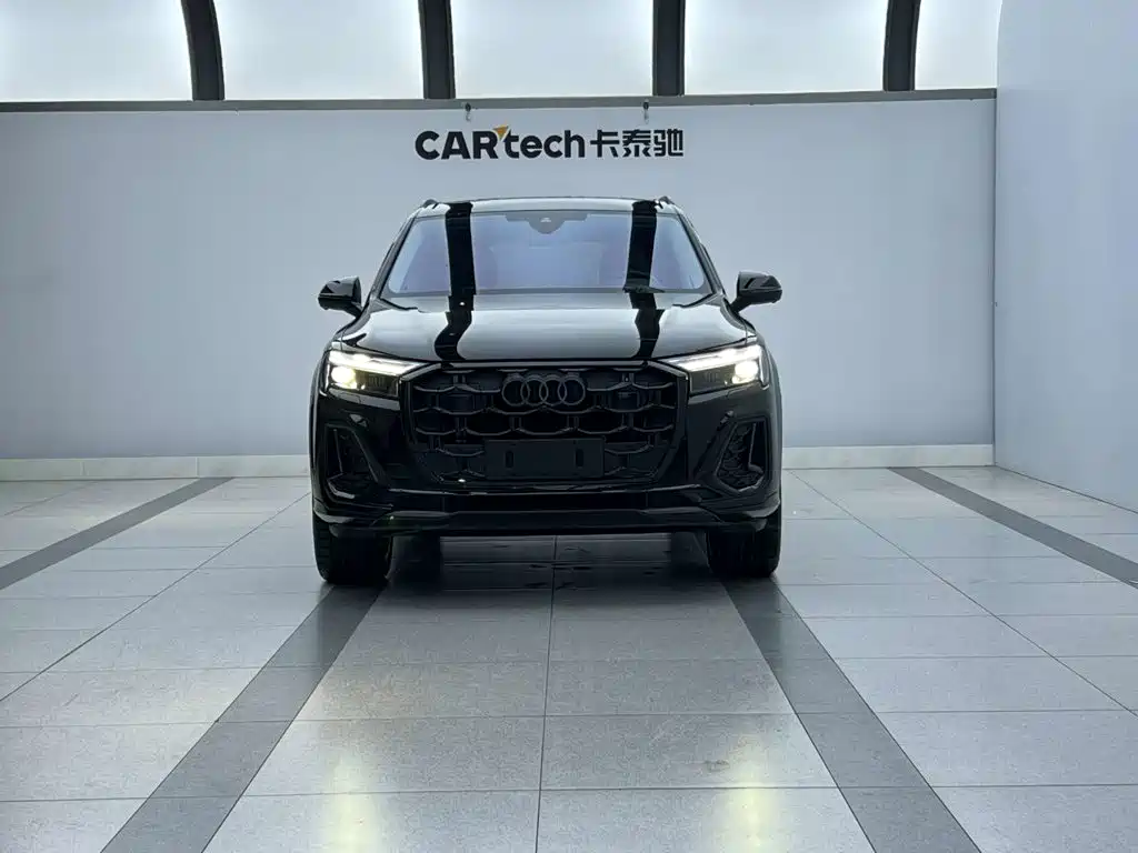 Audi Q7 2024