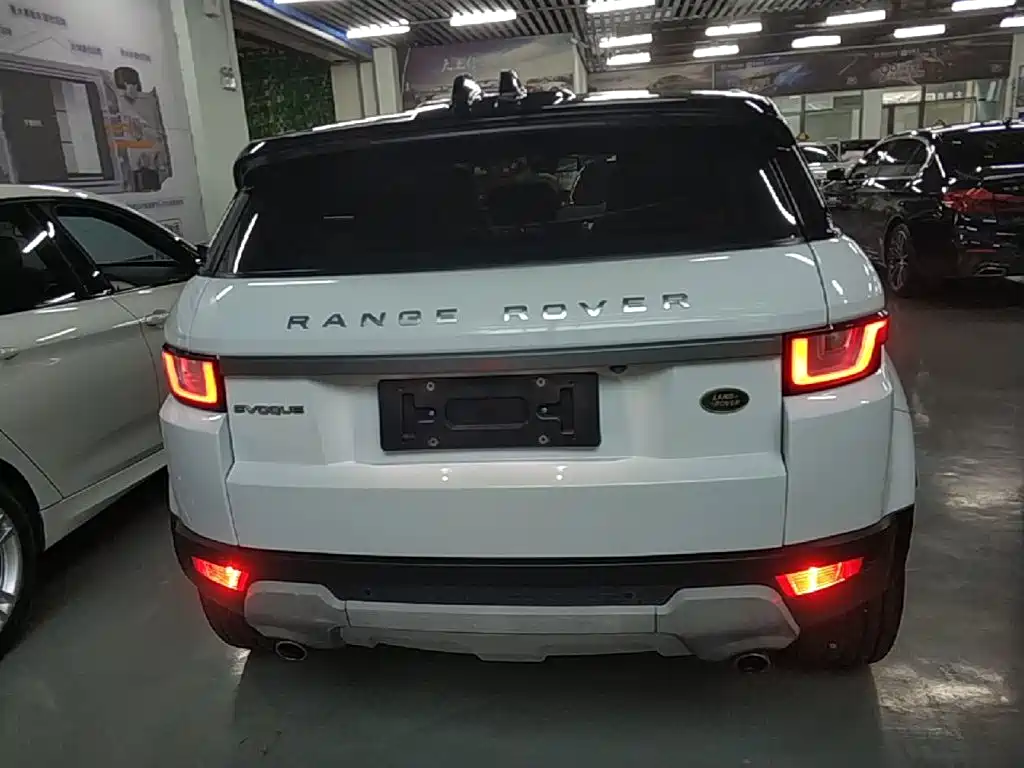 Land Rover Evoque 2018
