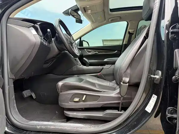 Cadillac XT5 2016
