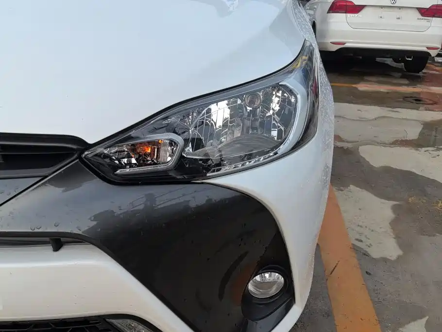 Toyota Yaris L 2018