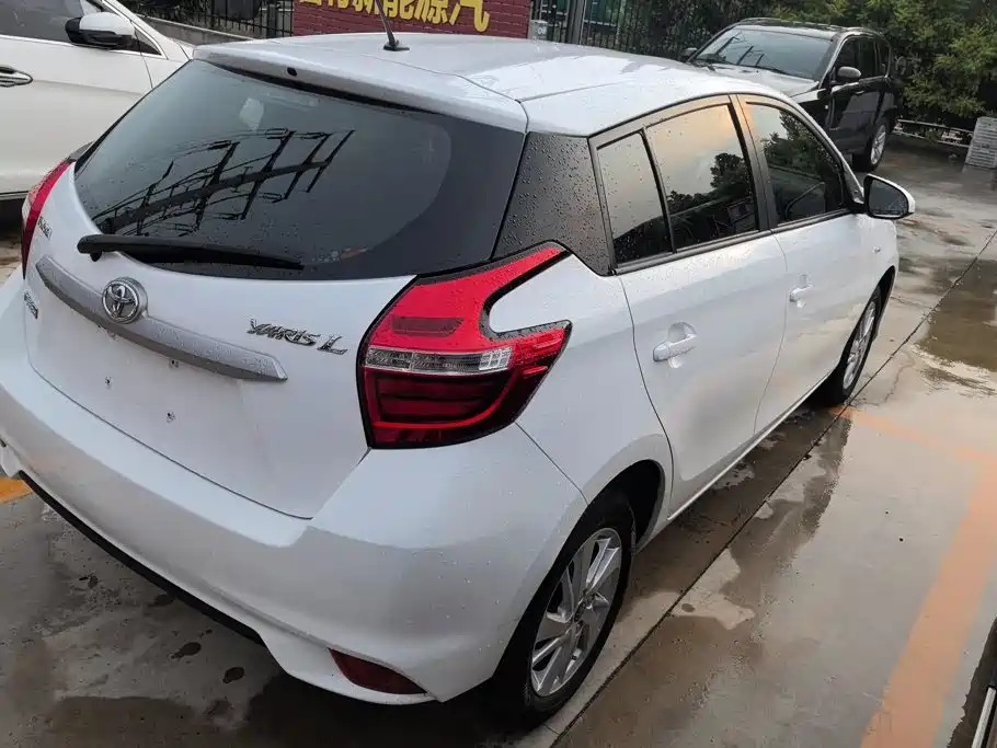 Toyota Yaris L 2018